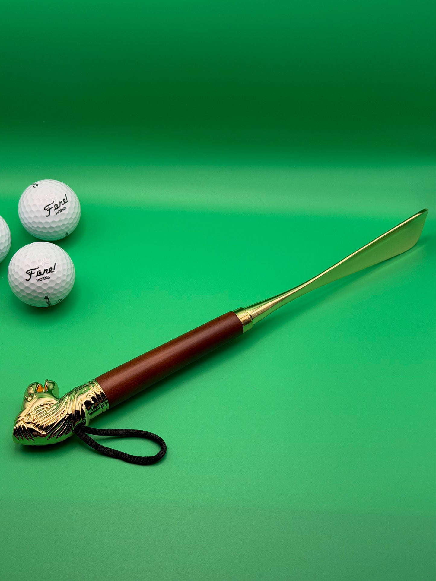 The Lion - Beechwood Shoehorn